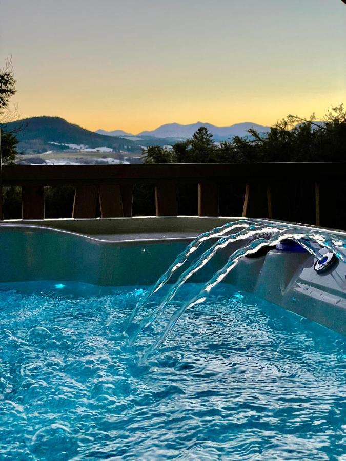 Domaine Les 2 Mondes Otel Aydat Dış mekan fotoğraf